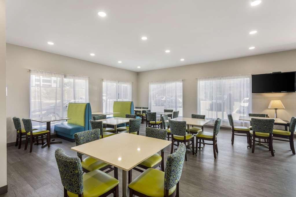 Quality Inn Cookeville Restaurant photo