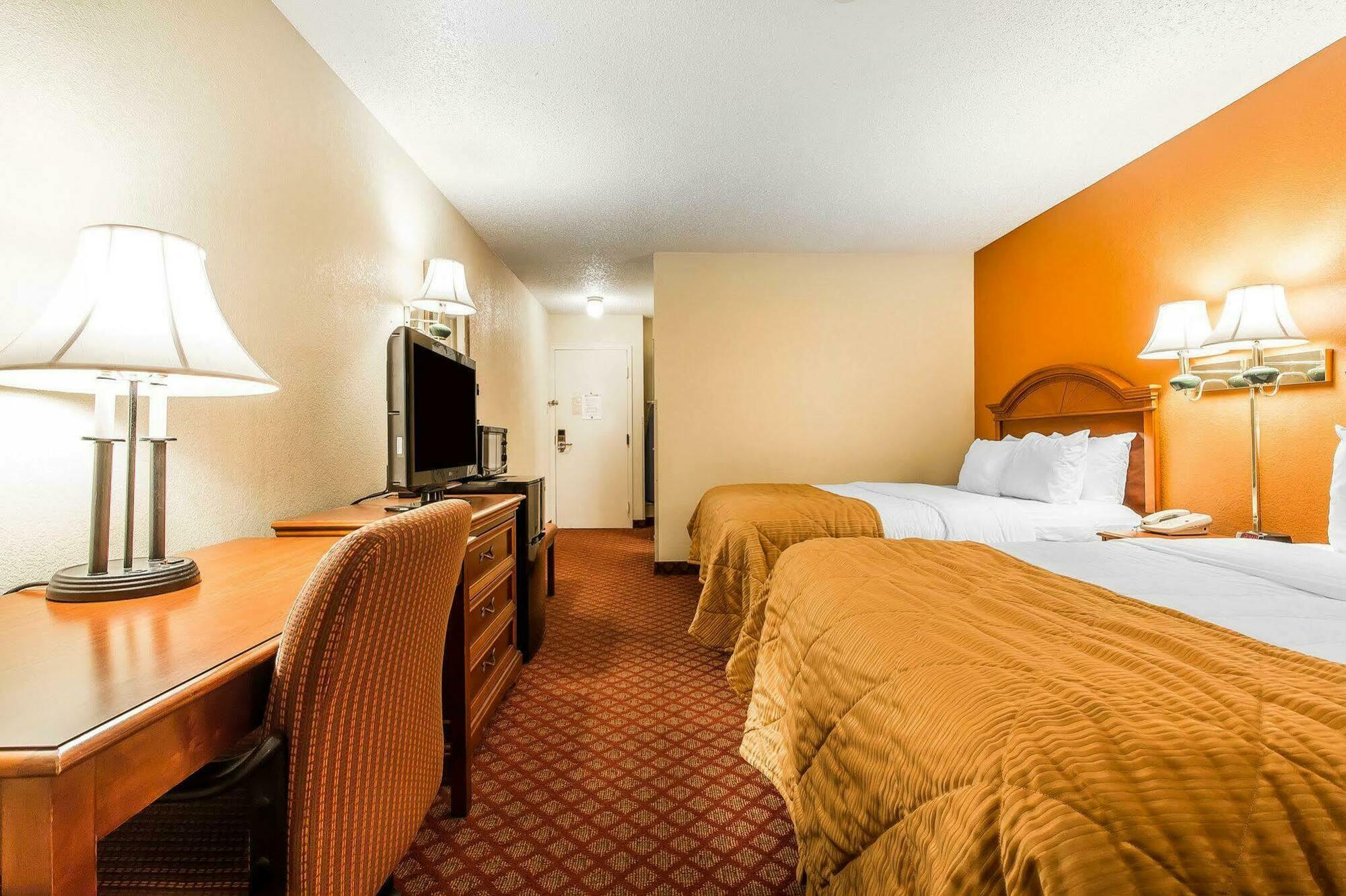 Quality Inn Cookeville Exterior photo